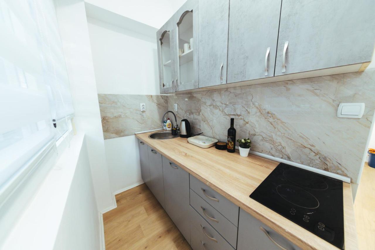 Sunny Apartment كراغوييفاك المظهر الخارجي الصورة